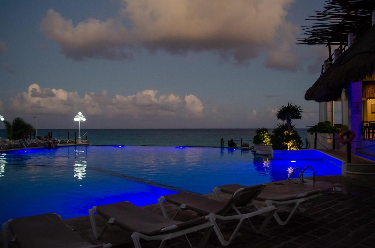 Cancun Plaza Sea View Exteriör bild