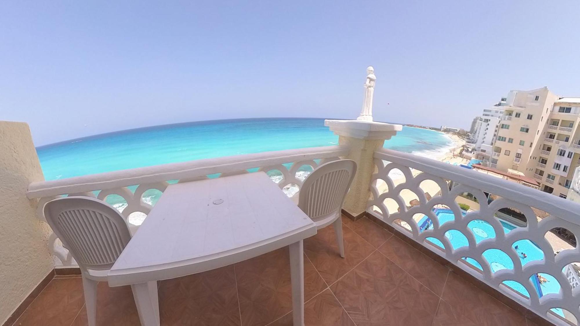 Cancun Plaza Sea View Exteriör bild