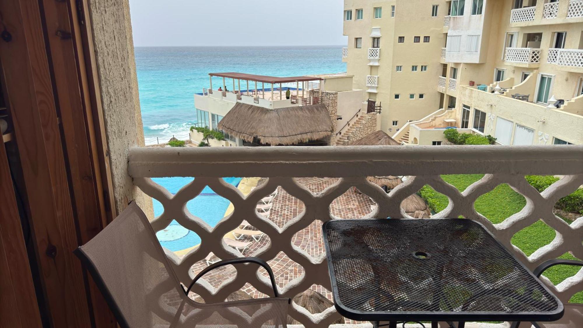 Cancun Plaza Sea View Exteriör bild