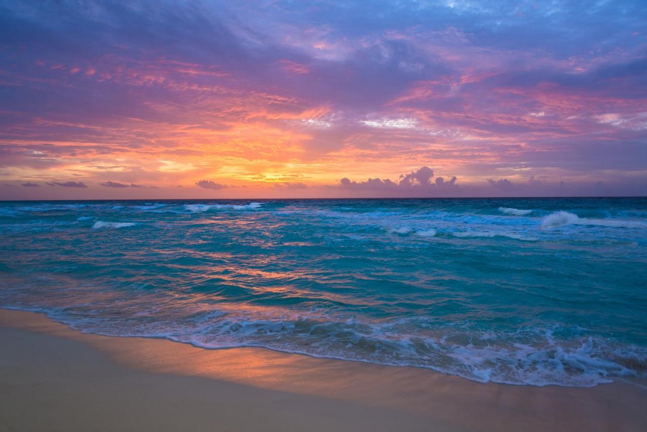 Cancun Plaza Sea View Exteriör bild